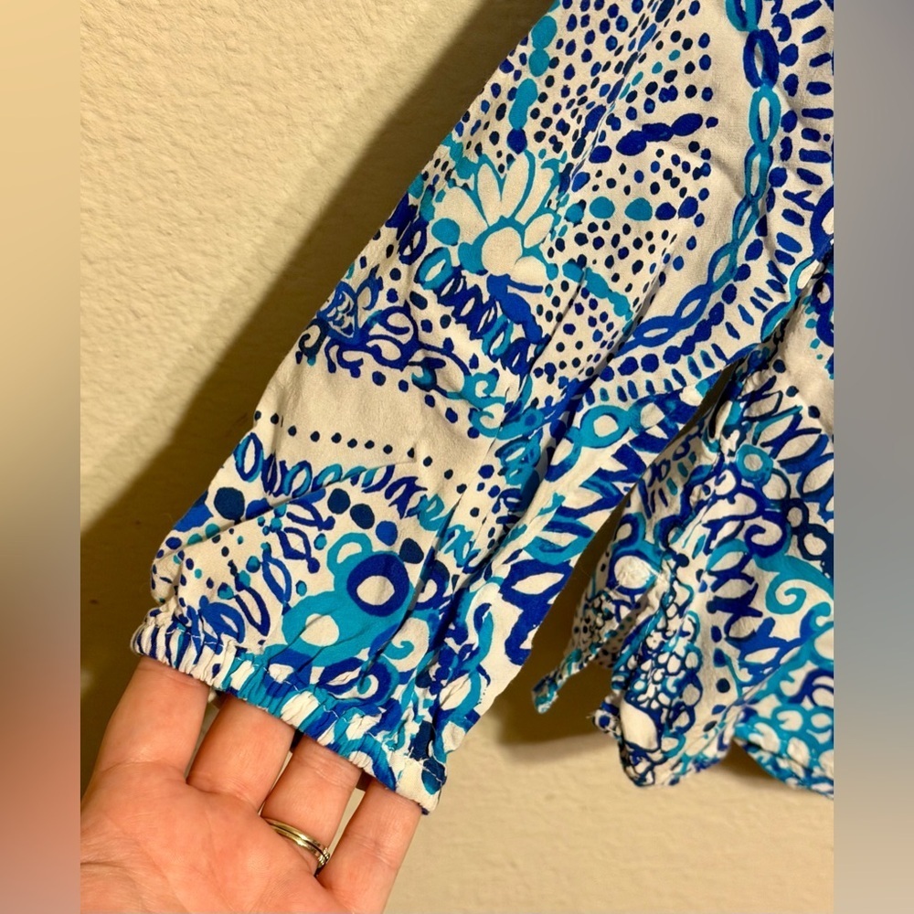 Lily Pulitzer Blue Paisley Women's Willa Blouse- Size Small - Picture 4 of 5